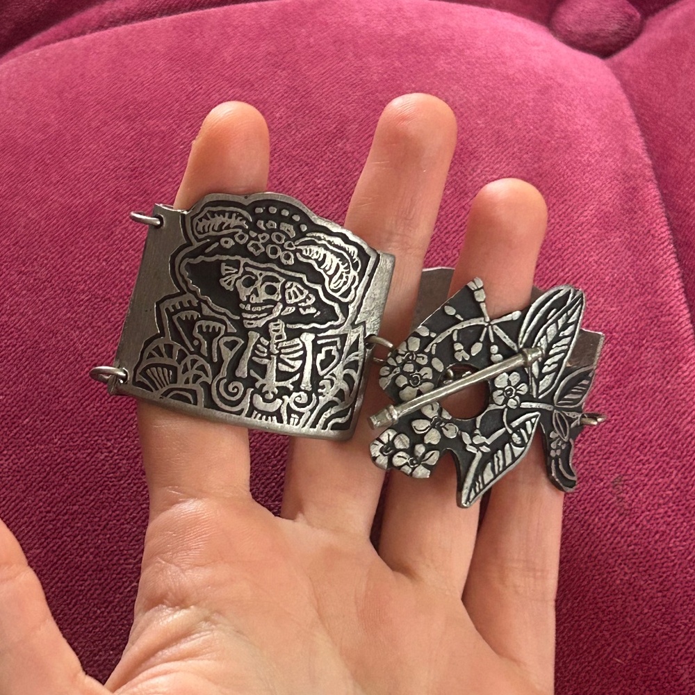 Alice Seely Sterling Silver Day of the Dead Panel Bracelet – Artisan Skeleton